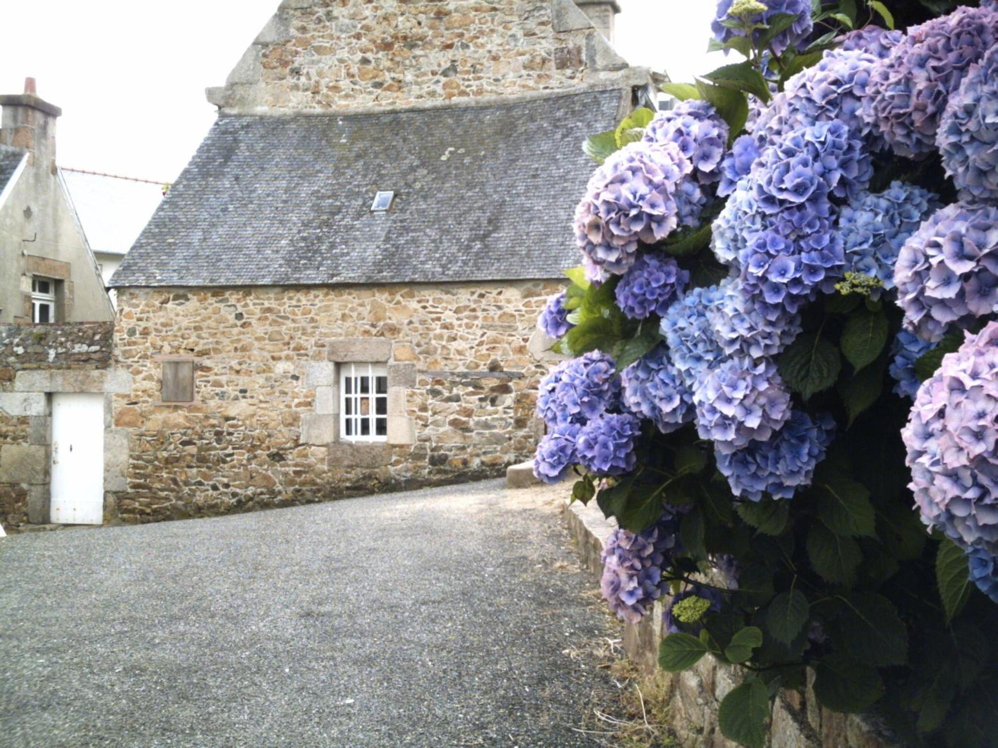 Logis Hermitage 펄로스가이렉 외부 사진
